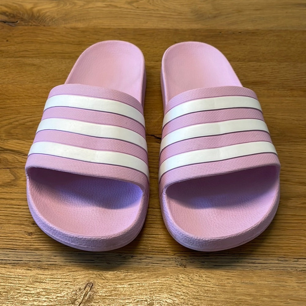Like New adidas Adilette Aqua Slides Sandal
